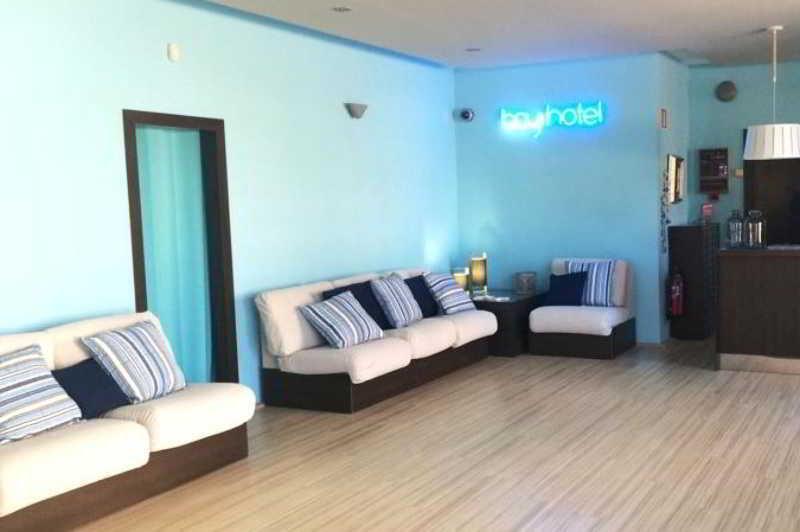 Bay Hotel Росес Екстериор снимка