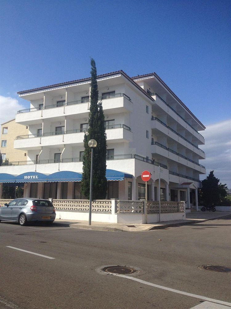 Bay Hotel Росес Екстериор снимка