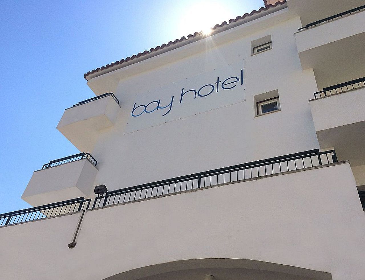 Bay Hotel Росес Екстериор снимка